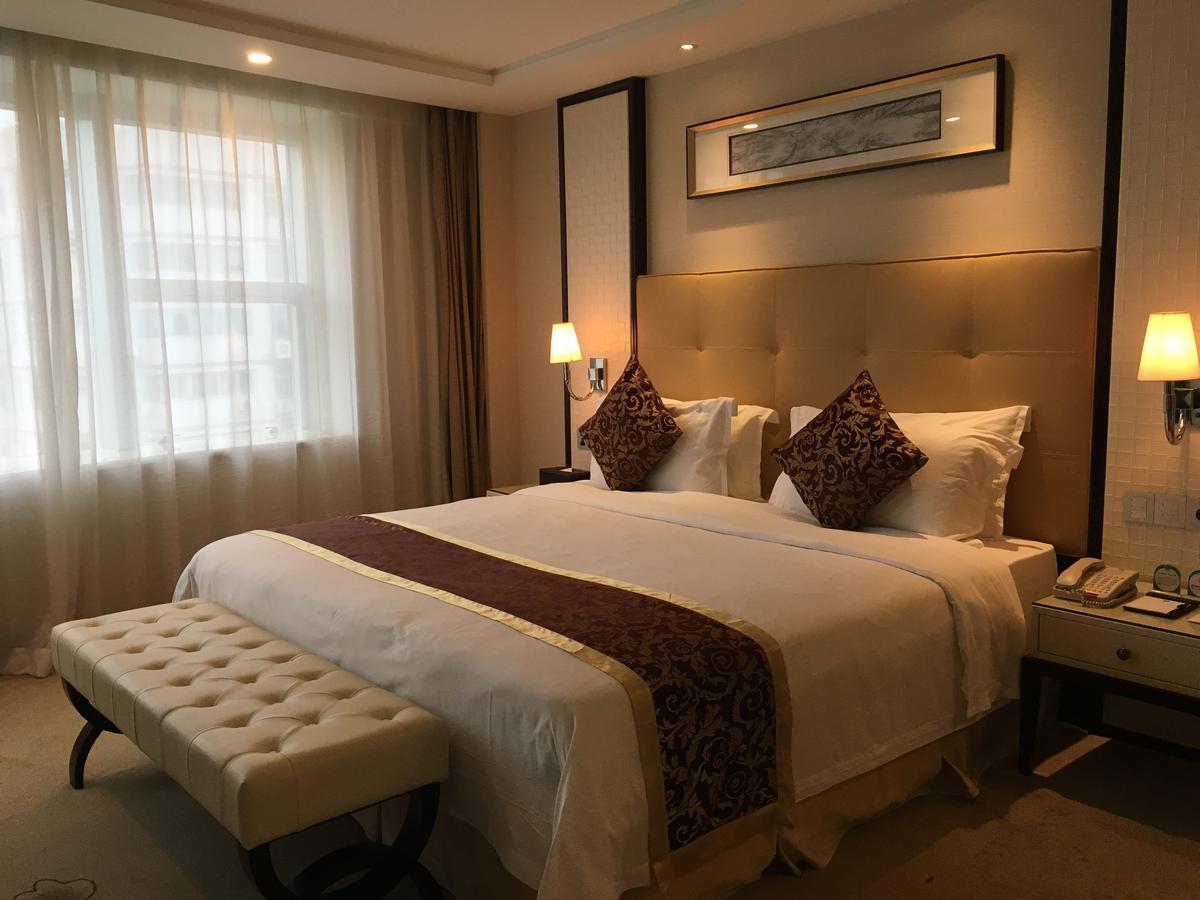 שנג'ן Chunjiang Lushan Hotel מראה חיצוני תמונה